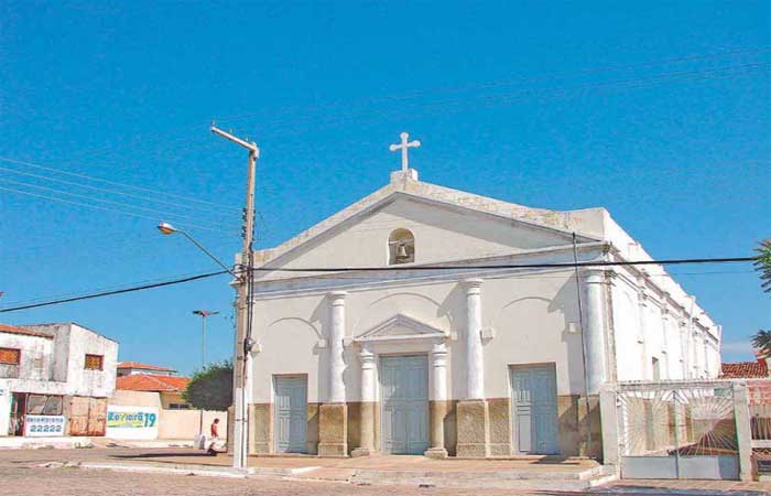 Vista da igreja em Marizópolis, Paraíba